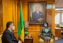 L’aurevoir de l’ambassadeur d’Espagne au premier ministre gabonais