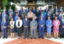 Gabon : la photo du gouvernement qui fait le buzz sur les réseaux sociaux