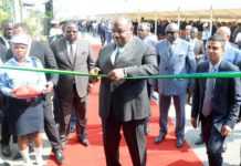 Lors de l’ouverture du Gabon Woodshow, Ali Bongo annonce son intention de porter à 20 % du PIB la contribution du secteur forestier d’ici 2020