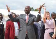 Fébrile à l’approche des législatives et redoutant une débâcle électorale, Bruno Ben Moubamba en appelle à Ali Bongo
