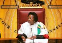 « Au Gabon, il n’y a pas d’empêchement définitif du président ou de vacance du pouvoir » (Marie-Madeleine Mborantsuo, présidente de la Cour constitutionnelle)