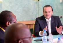 Gabon : « le président Ali Bongo est aux commandes » (Brice Laccruche Alihanga)