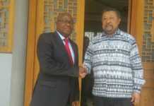 Gabon : Jean de Dieu Moukagni Iwangou prédit l’échec de Jean Ping lors du « meeting de la dernière chance »