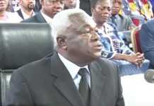 Gabon : Jean-Boniface Assélé privé de micro pendant un mois !