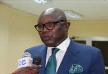 Gabon : Limogé par Ali Bongo, l’ex-vice-président Pierre-Claver Maganga Moussavou réclame près d’un milliards de francs CFA à un journaliste qu’il accuse de diffamation