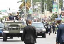 Gabon : Ali Bongo préside en grande pompe le défilé militaire lors de la fête nationale
