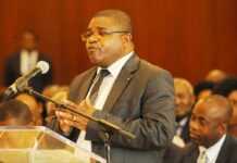 Gabon : Emmanuel Mve Mba, futur médiateur de la République ?