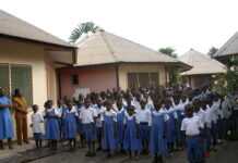 Gabon : Livraison ce vendredi des travaux de réfection de sept établissements scolaires à Moanda financés par la Comilog
