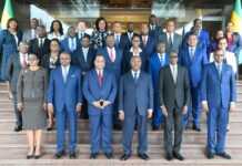 Gabon : Qui sont les communicants des ministres ?