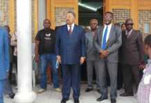 Sans trop y croire, Jean Ping appelle pour la énième fois les Gabonais à « se lever et marcher »