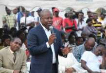 Gabon : La réponse cinglante d’Alain-Claude Bilie-By-Nze à l’activiste Laurence Ndong au sujet de la tournée « républicaine » de Brice Laccruche Alihanga