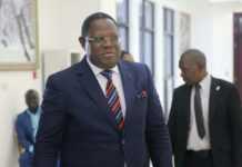Fake News : Non, l’ancien premier ministre gabonais Emmanuel Issoze Ngondet n’a pas été hospitalisé en raison du Covid-19