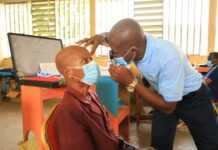 Gabon : De généreux donateurs permettent au Samu social de dispenser des soins et distribuer des médicaments gratuitement dans toutes les villes du pays malgré le Covid-19