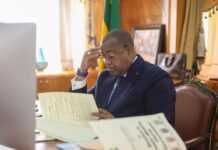 Gabon : Julien Nkoghe Bekalé et son gouvernement entendent bien dépénaliser l’homosexualité malgré la fronde des députés d’opposition