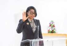 Rose Ossouka Raponda, Guy Patrick Obiang Ndong, Michael Moussa Adamo, Jean Ping, Jean de Dieu Moukagni-Iwangou, Louis Patrick Mombo… Les tops et les flops cette semaine au Gabon