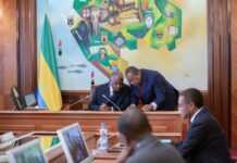 Gabon : Ali Bongo Ondimba remercie Julien Nkoghe Bekalé
