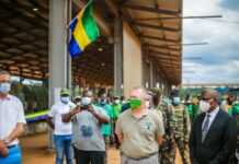 Gabon : Lee White dans l’Ogooué-Lolo et l’Ogooué-Ivindo pour accélérer le développement de la filière bois