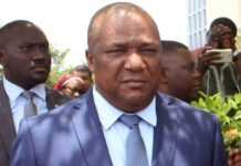 Gabon : Marchés publics, recettes municipales, voitures, bateaux, costumes… De quoi le maire de Libreville, Léandre Nzué, est-il soupçonné ?