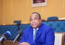 Pour Julien Nkoghe Bekalé, le mieux placé pour continuer à diriger le Gabon, c’est Ali Bongo !