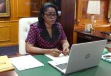 Gabon : Fidèle à sa réputation de stakhanoviste, Rose Ossouka Raponda met (déjà) en tension les membres du gouvernement
