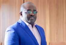 Dette intérieure fictive au Gabon : Dieudonné Minlama Mintogo demande des sanctions contre les entreprises indélicates