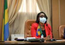 « Face à vous » : 81 % des Gabonais jugent « convaincante » la prestation de Rose Christiane Ossouka Raponda