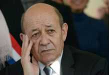Le ministre français des Affaires étrangères mis en cause pour « favoritisme » et « conflit d’intérêts » par Jeune Afrique