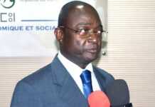 Gabon : Possible candidat à la présidentielle de 2023, le très discret Paul Biyoghe Mba attise les tensions ethniques pour se faire remarquer
