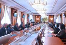 Gabon : En convoquant dès ce lundi de rentrée un conseil des ministres, Ali Bongo Ondimba met (déjà) le gouvernement sous tension