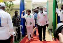 Gabon : Paulette Missambo tente (non sans difficulté) de répliquer à l’offensive de Paul-Marie Gondjout