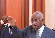 Gabon : Ex-bras droit de Jean Ping, Jean Eyeghe Ndong prête serment devant Ali Bongo Ondimba