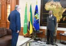 Ali Bongo Ondimba s’entretient avec l’ambassadeur du Gabon au Vatican