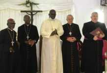 Mgr Sévérin Nziengui Mangandza, Jean Eyeghe Ndong, Brice Constant Paillat et Léon Armel Bounda Balonzi, Pierre-Alain Mounguengui, Pierre-Claver Maganga Moussavou, RFI… Les tops et les flops cette semaine au Gabon