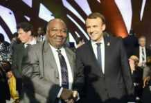 Le président gabonais Ali Bongo Ondimba félicite son « ami » Emmanuel Macron pour sa « brillante réélection »