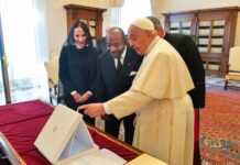 Renforcement des liens entre le Gabon et le Vatican, échanges de cadeaux… Le bilan du fructueux entretien entre le président Ali Bongo Ondimba et le Pape François