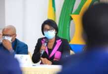 « Les femmes qui changent l’Afrique » : La Gabonaise Rose Christiane Ossouka Raponda classée 5ème par le magazine Amina