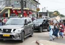 Gabon : Suite à une nouvelle descente sur le terrain pour s’assurer de l’avancée des travaux sur les voiries dans la capitale, Ali Bongo Ondimba met le gouvernement sous pression