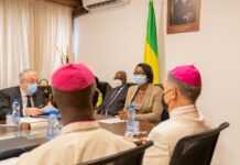 Rose Christiane Ossouka Raponda et le nouveau Nonce apostolique lancent les travaux de la commission mixte Gabon-Vatican