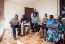 Drame du PK8 : Sur place, Ali Bongo Ondimba indique que « les familles des victimes seront accompagnées » et « les personnes potentiellement en danger relogées »