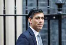 Commonwealth: Rishi Sunak to become first British PM of colour