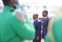 Le président gabonais Ali Bongo Ondimba accueilli à Lomé par son homologue togolais Faure Essozimna Gnassingbé