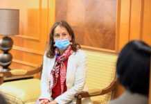 De retour au Gabon, Ségolène Royal fait le point avec Rose Christiane Ossouka Raponda