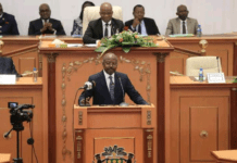 Gabon : Le premier ministre Bilie-By-Nze fait l’unanimité auprès des médias proches de la majorité comme de l’opposition