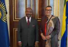 Le président gabonais Ali Bongo Ondimba s’entretient avec la secrétaire générale du Commonwealth