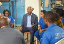 Gabon : En visite au centre de formation et d’enseignement professionnels de Koulamoutou, Ali Bongo Ondimba affiche sa proximité avec la jeunesse
